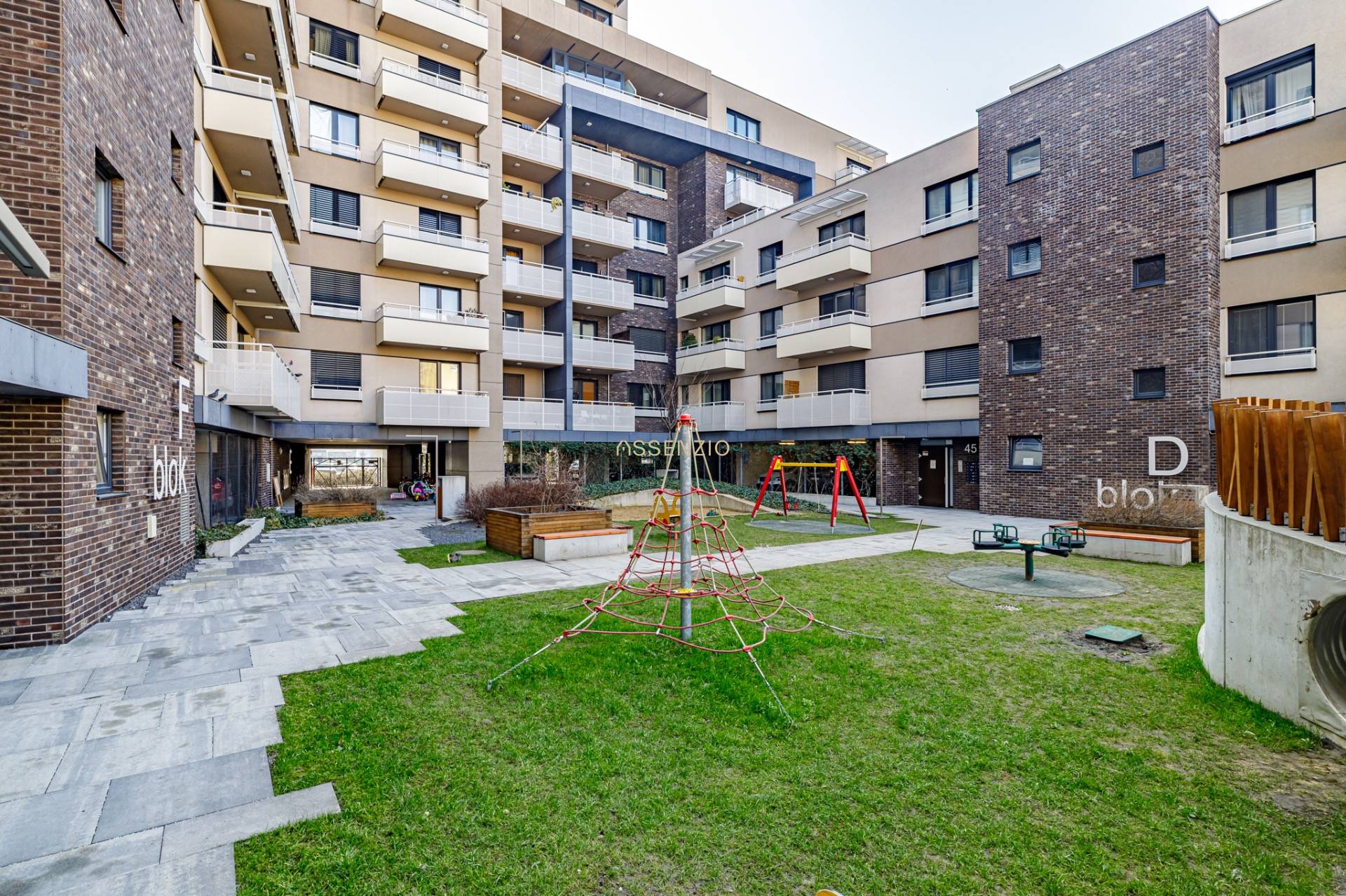 Sale One bedroom apartment, One bedroom apartment, Na križovatkách, Br