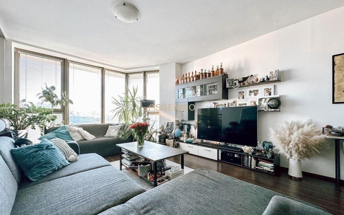 Rent One bedroom apartment, One bedroom apartment, Kopčianska, Bratisl