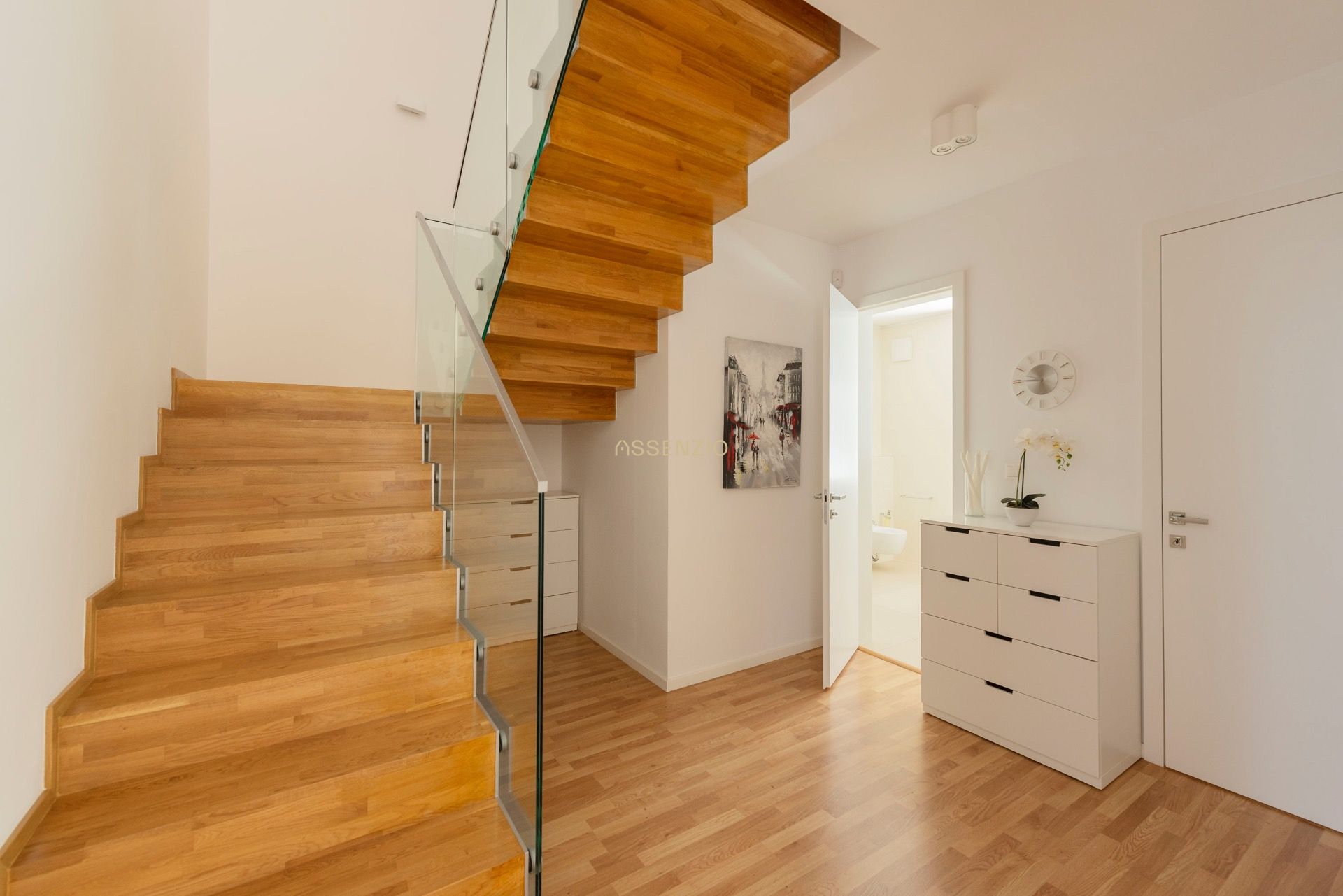 Rent Four+ bedroom apartment, Four+ bedroom apartment, Leškova, Bratis