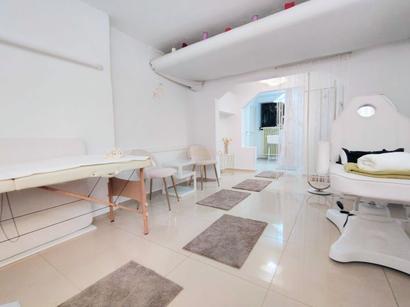Rent Commercial premises, Commercial premises, Dobrovičova, Bratislava
